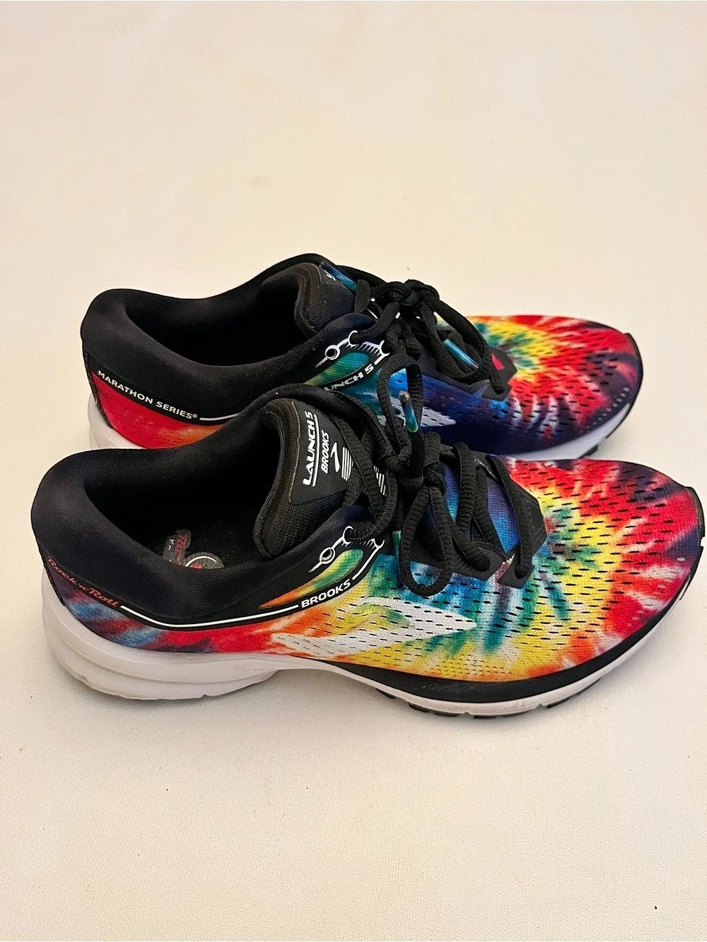 Brooks Rock ’n’ Roll Marathon Series Limited Edition Tie-Dye Running Shoes US 6